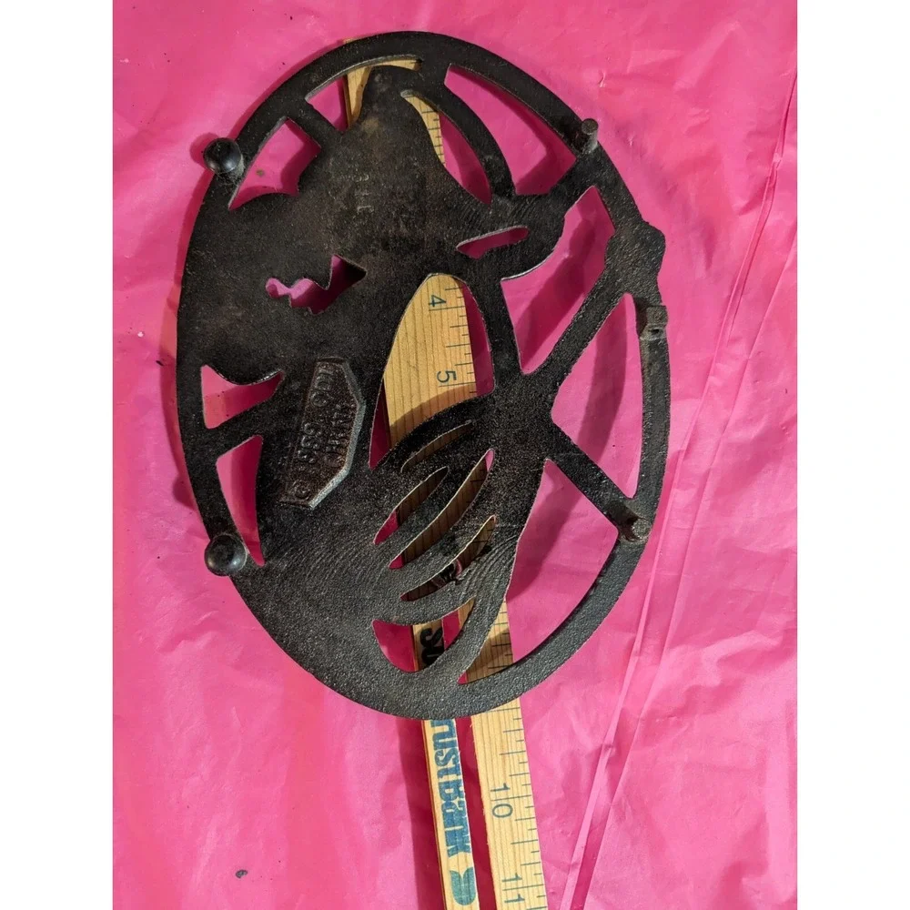 Cast‎ Iron kitchen vintage trivet egg bowl measuring cup spoon mixer design